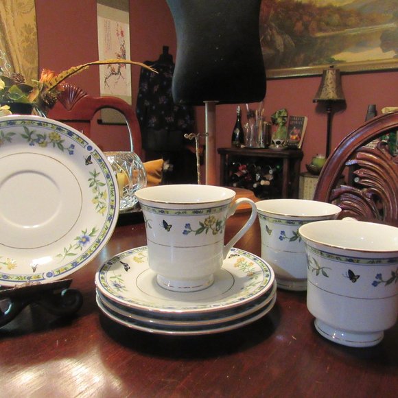 Vintage - Truly Tasteful Fine China Other - Vintage Victorian Porcelain Footed Floral Tea Set 3 Cups/4 Plates
